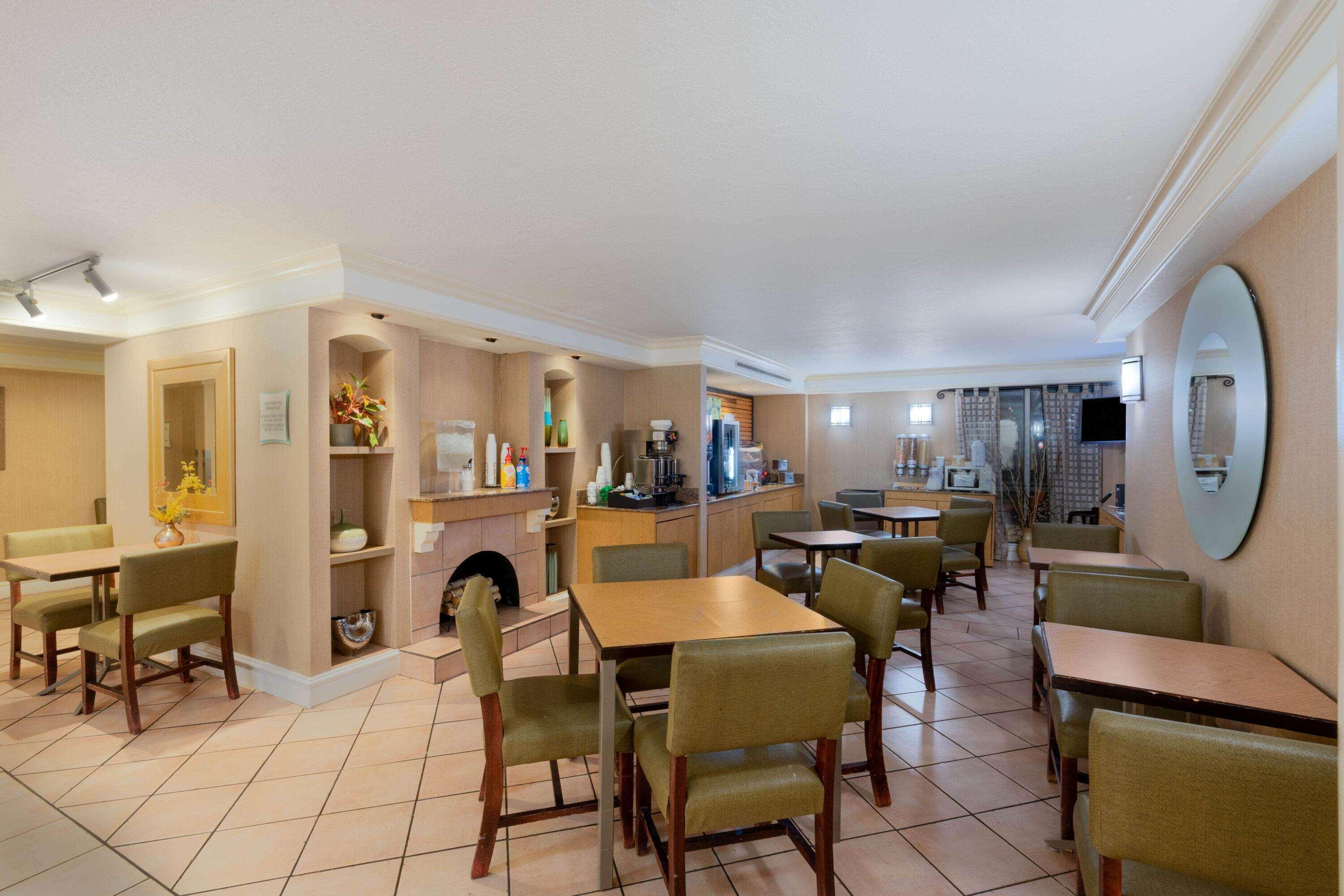 La Quinta Inn By Wyndham Cheyenne Eksteriør bilde